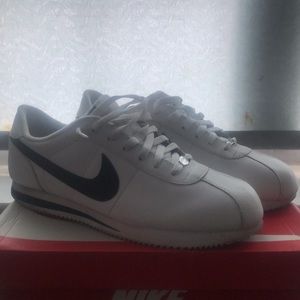 Nike Cortez White